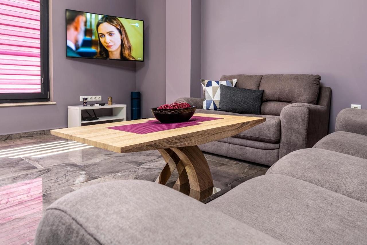 Apartmán Stylish 1Bd Flat With A Parking Spot By Flat Mаnager Plovdiv Exteriér fotografie